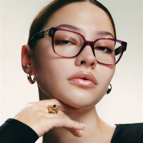 madelyn cline versace glasses|Versace Eyewear S/S 23 Campaign (Versace) .